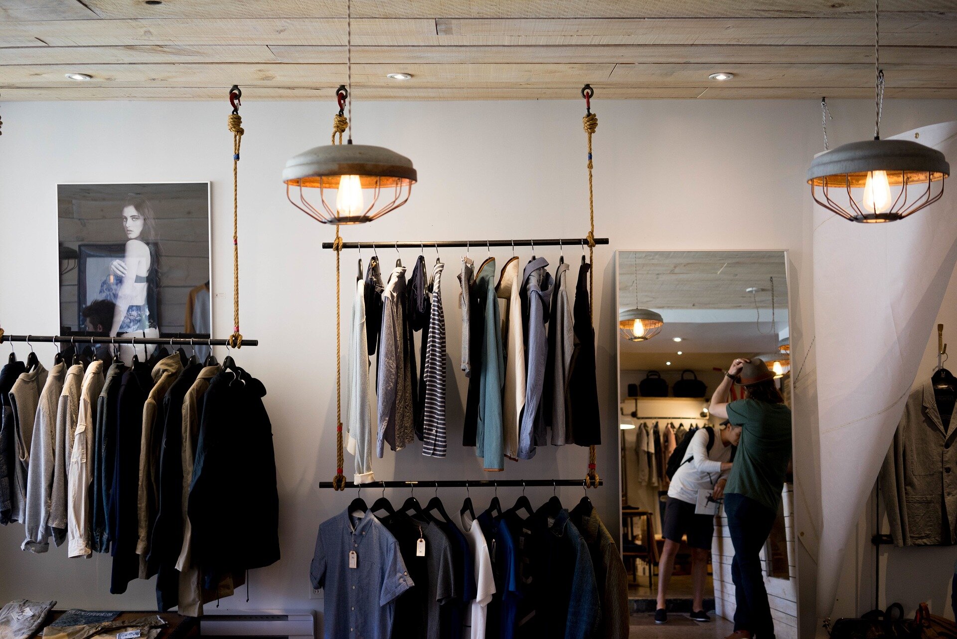 Study shows loyalty drives customer satisfaction in online versus offline purchases