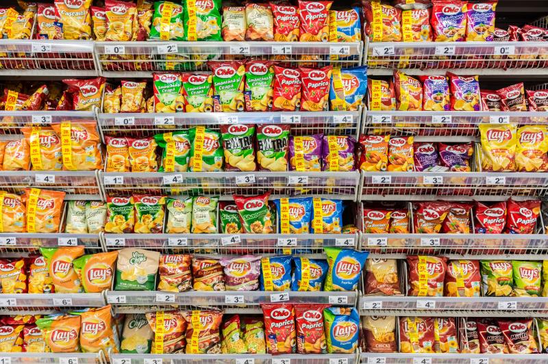 Boys junk food purchases drop by 31 percent after intervention, study says