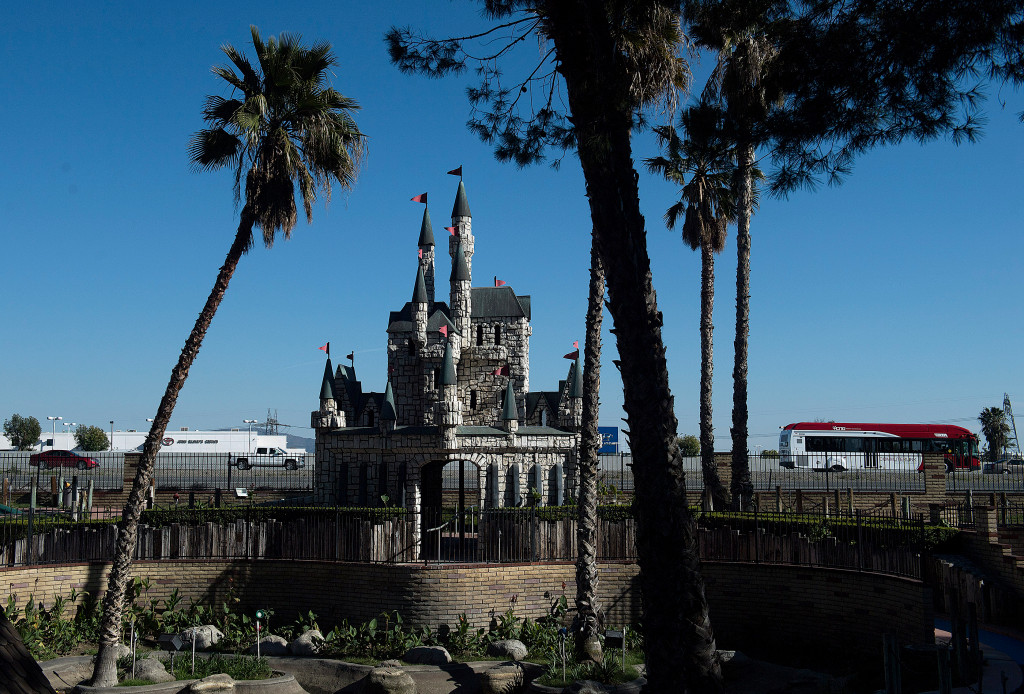 Scandia Fun Center in Ontario will be replaced with warehouses – San Bernardino Sun