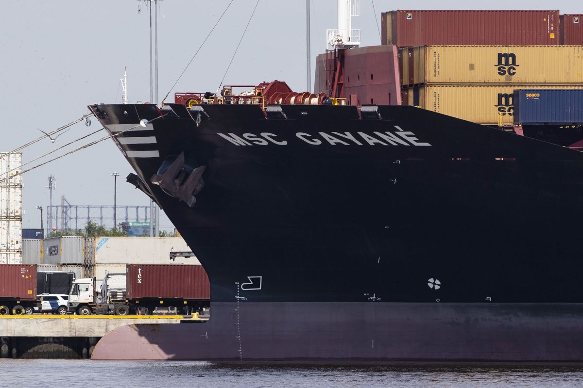 US Customs seizes ship where huge cocaine load was found