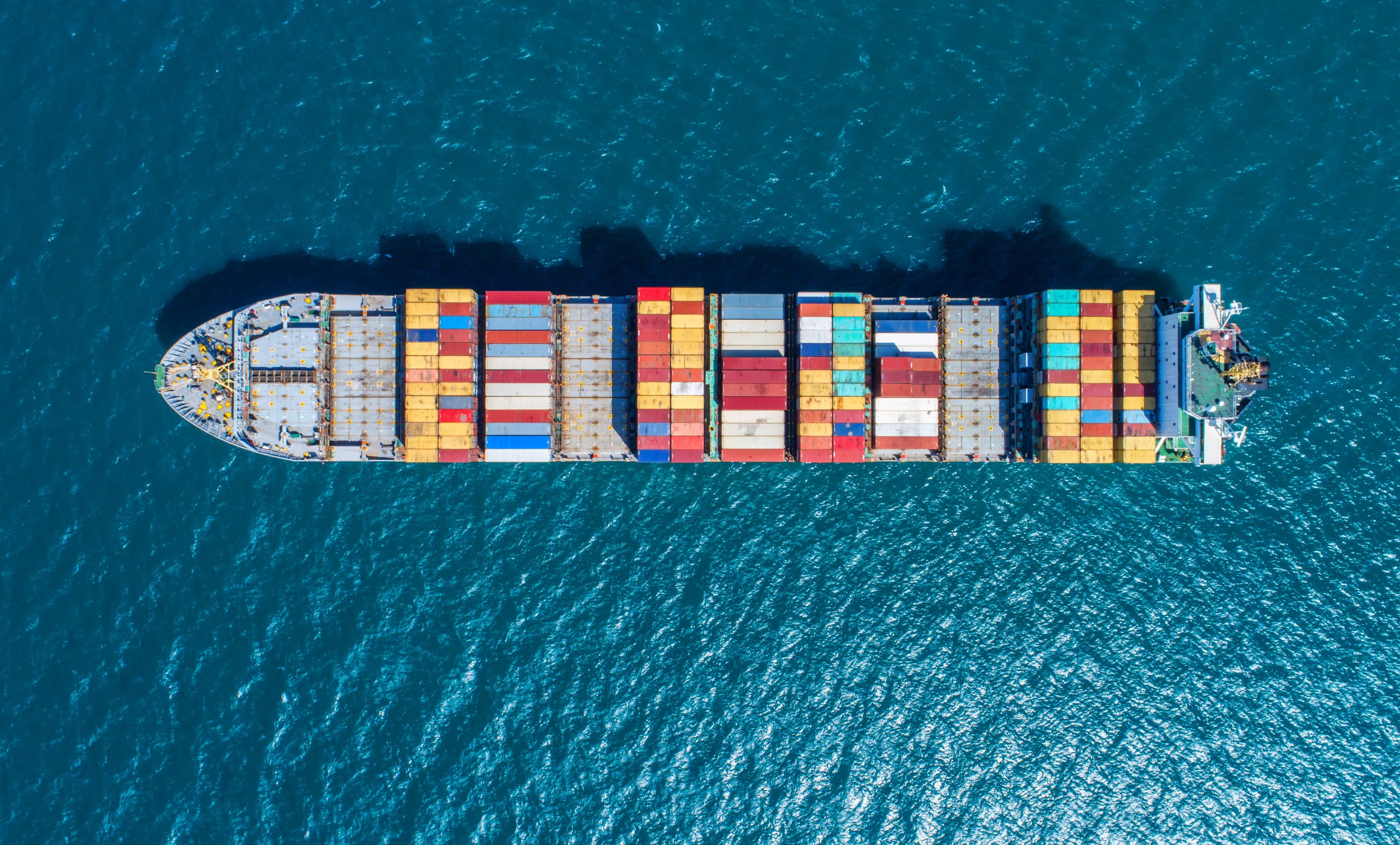 Navigating Rough Market Conditions with These 5 Outperforming Shipping Stocks