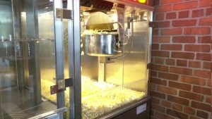 Popcorn Shortage From Supply Chain Woes Could Hurt Movie Theaters – NBC New York